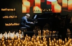 Neo Classic Orchestra и хор. Идеальное свидание. 3000 свечей