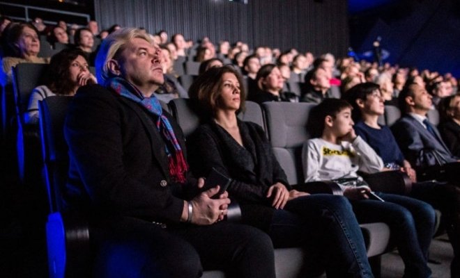 Приключения желтого чемоданчика