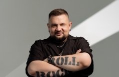 Добрый, ..., вечер!
