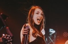 Barney Barfly: Руки вверх vs Звери