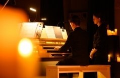 Ludovico Einaudi: неоклассика при свечах