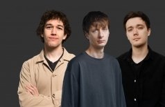 Тёмные лошадки