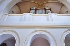 Орган при свечах. от Баха до Таривердиева