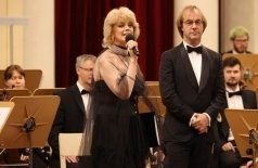 К юбилею Любови Казарновской. Сара Бернар. Рождение оперы «Тоска»