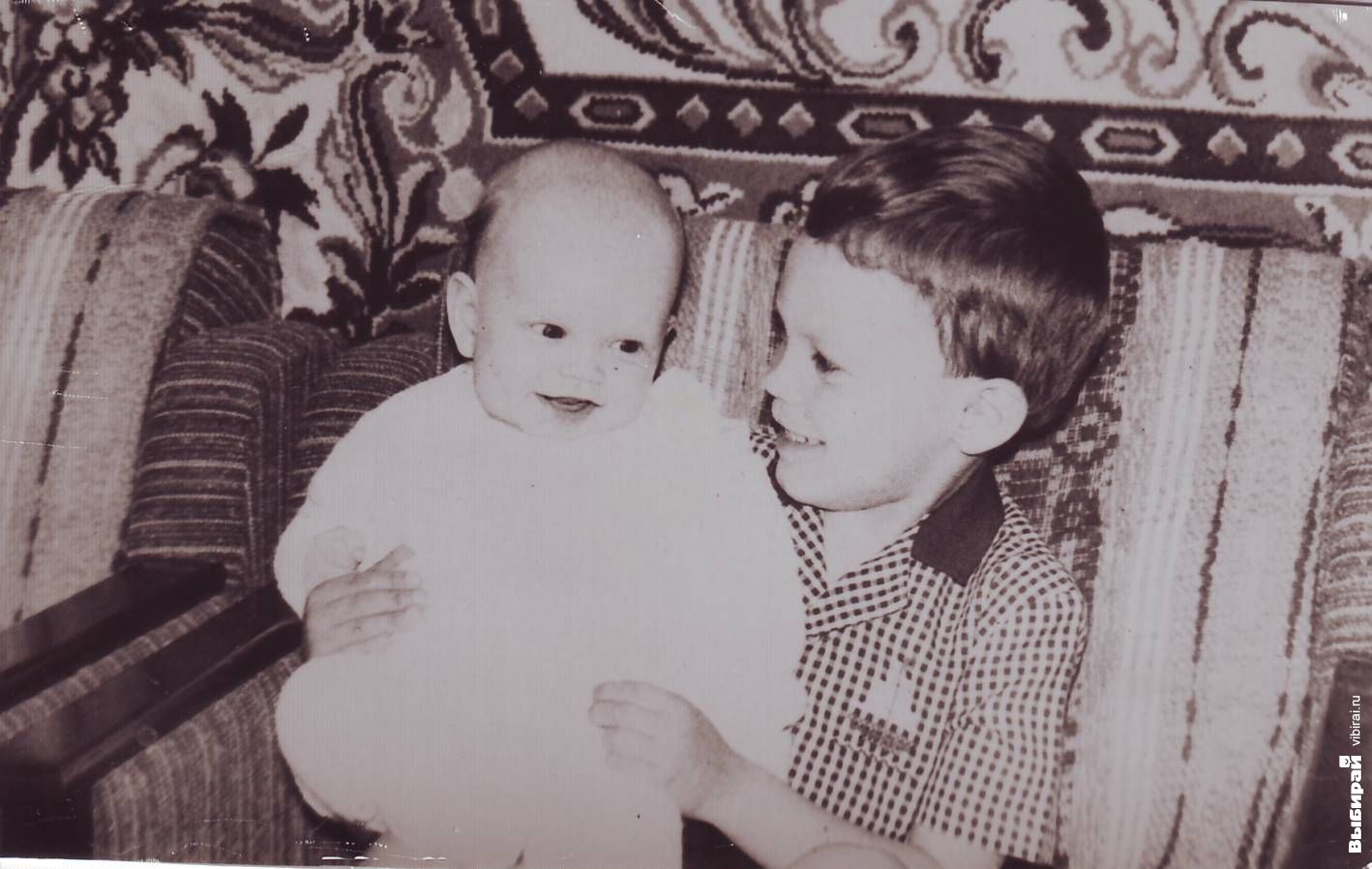 Фотография из детства Добровольского.