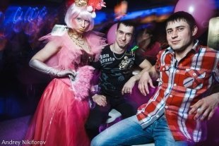 Самое розовое событие года: Pink party в ТЕАТРО-баре 