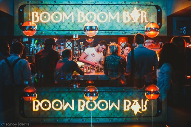 Веселые пляски в  Boom Boom Bar. Фотоотчет