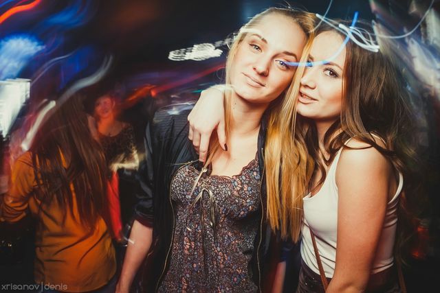 Веселые пляски в  Boom Boom Bar. Фотоотчет