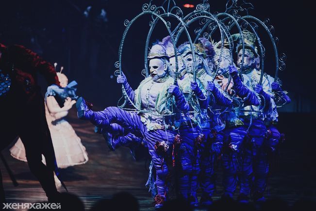 Cirque du Soleil: шоу Alegria в Челябинске 