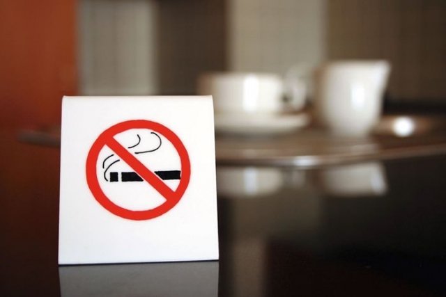 У них не курят: заведения, заранее отменившие табак