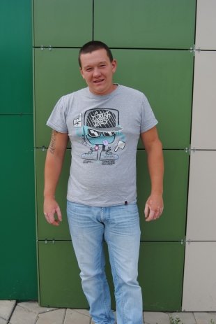 Кирилл, 23 года, студент Татуировке 7 лет Очень люблю полные магии знаки-иероглифы. Так что, когда выбирал рисунок для татуировки, то… выбора практически не было.