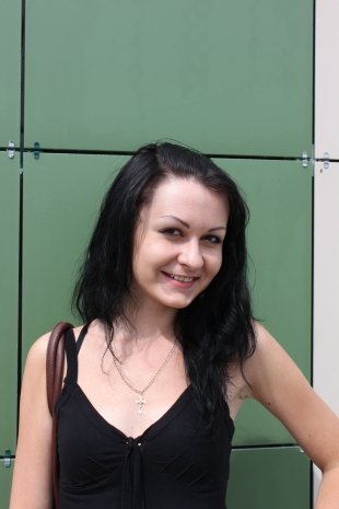 Маргарита, 21 год, студентка Татуировке 1,5 года Хотелось сделать надпись, за которую не было бы стыдно и много лет спустя. «Спаси и сохрани» по латыни для этого вполне подошло.