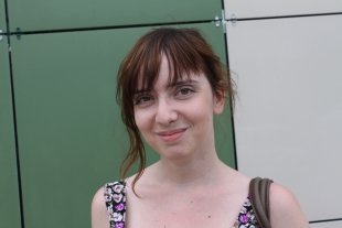 Евгения, 20 лет, студентка Татуировке 1,5 года Эскиз своей бабочки, как человек рисующий, я сама создала. Приятно, что она нравится не только мне, но и другим людям.