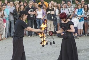 Пламенная мистерия в День молодежи