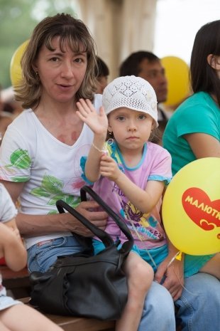 Семейный праздник «Летний театр для Малюток»