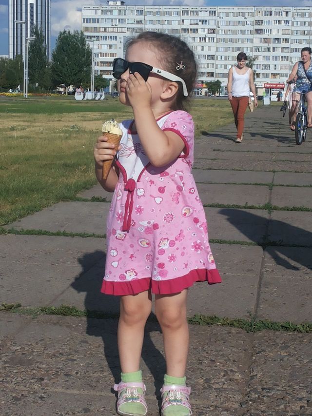 Дети: Насретдинова Малика