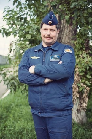 Вячеслав Денисенко, 43 года, начальник ТЭЧ, звание: майор: «Хотел бы, чтобы дети тоже были в ВВС, но они выбрали другие пути: старший сын — железнодорожник, младший — спортсмен».