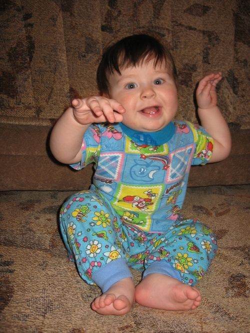 Миша Рощиц, на фото 6 месяцев