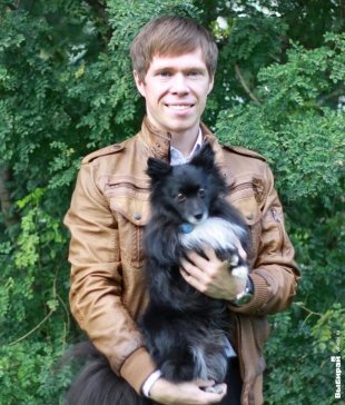 Алексей, 24 года, металлург цветных металлов: «Метис померанского шпица. Сестра всегда хотела шпица, но, когда мы увидели этого щенка, не смогли его не купить»