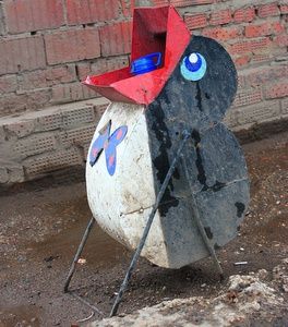 Урна для мусора уличная Пингвин Купить в Москве - цена в баштрен.рф
