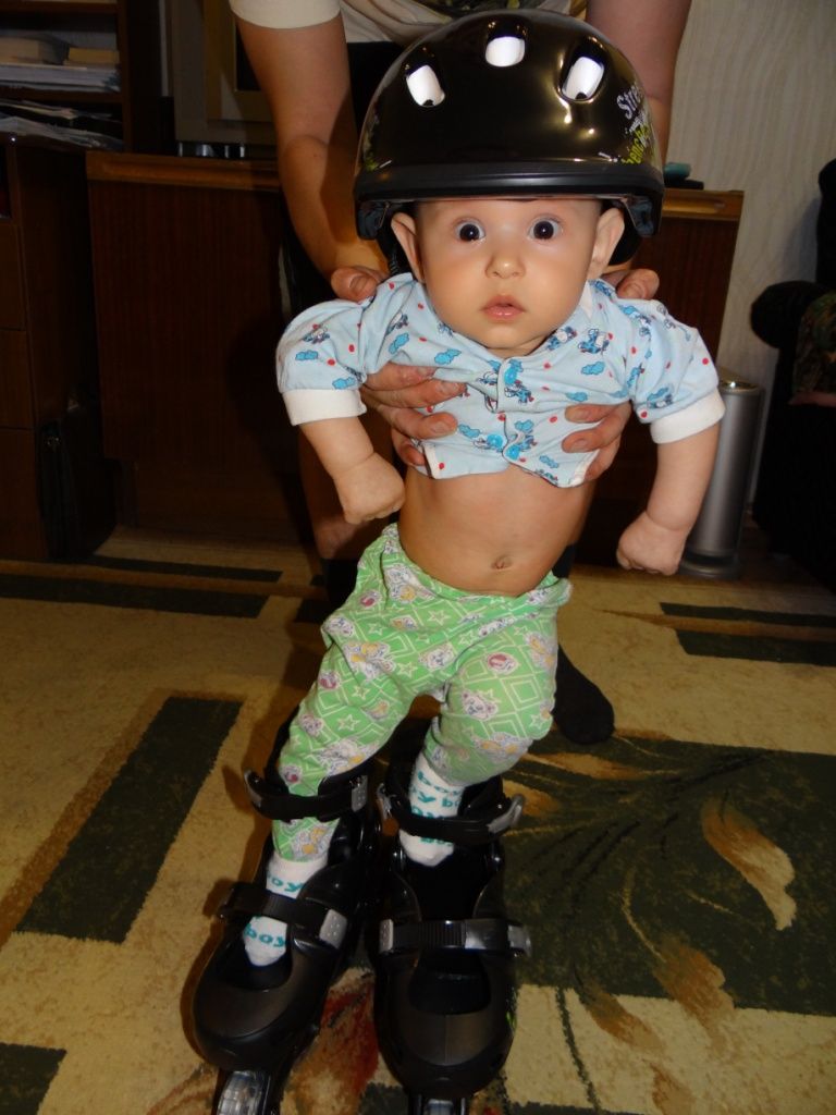 Илья Букин, 6 месяцев