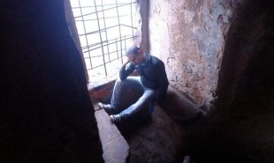 Заточенный в замке "Хойник" путешественник Илья