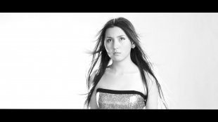 Амира Досханова, 16 лет, http://kaztube.kz/ru/video/99402 