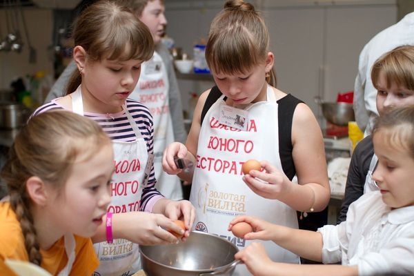 В «Школе юного ресторатора» прошли осенние занятия