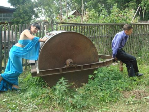 Юлия и Павел Мясниковы