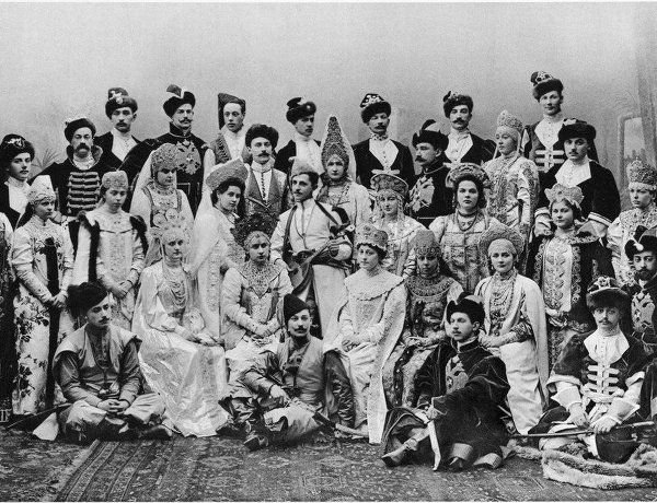 Казанцам покажут бал-маскарад 1903 года