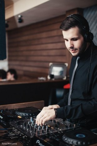 DJ Роман Пушкин в Home Restobar Alexander