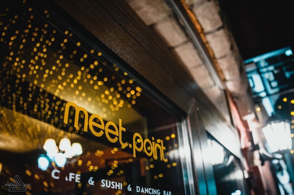 «День стекольщика» отметили в Meet.Point