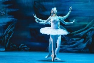 Состоялась премьера балета «Лебединое озеро»