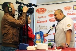 Известный шеф-повар Роман Степаненко провел в Казани фуд-шоу «Вкус Средиземноморья»  