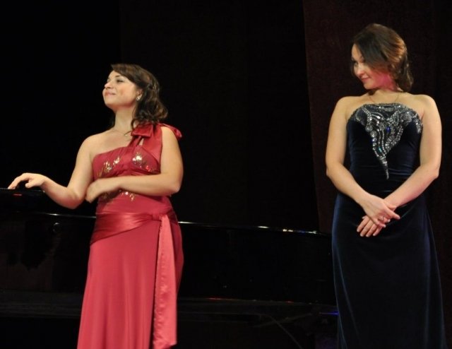 6 апреля в Малом зале филармонии гала-концерт «Три сопрано»