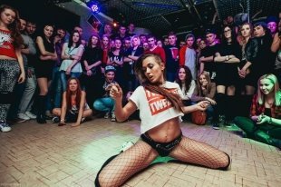 В Garage Underground прошел финал баттла по тверку