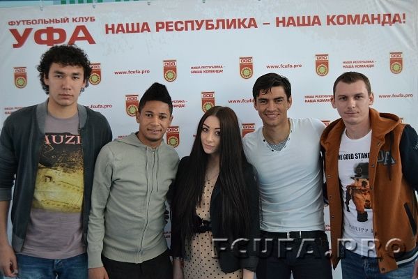 ФК «Уфа» несет праздник футбола в уфимские школы!
