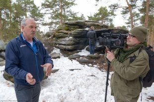 «За чистоту Уральских гор» - акция по очистке скал и камней