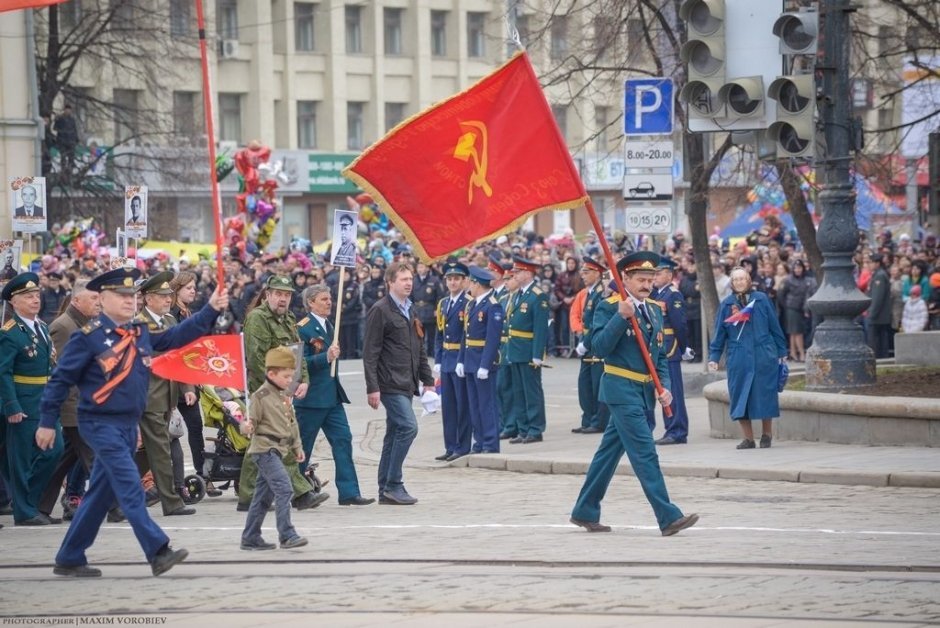 Парад 9 Мая в Екатеринбурге