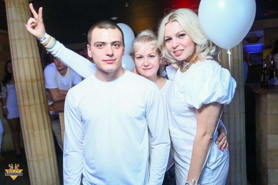 Record White Party