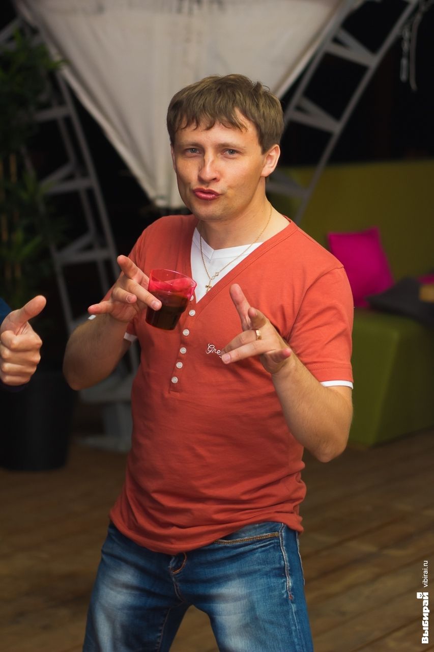 Grand Band в баре BQ