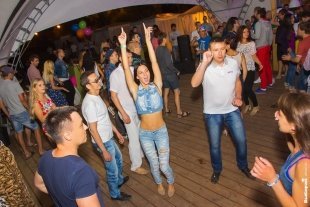 Grand Band в баре BQ