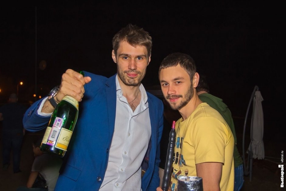 Grand Band в баре BQ