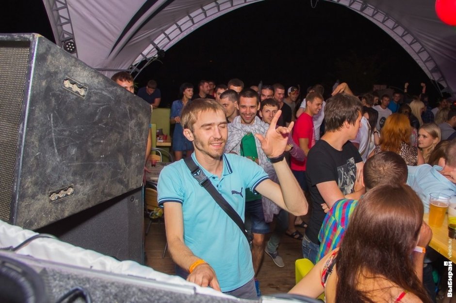 Grand Band в баре BQ