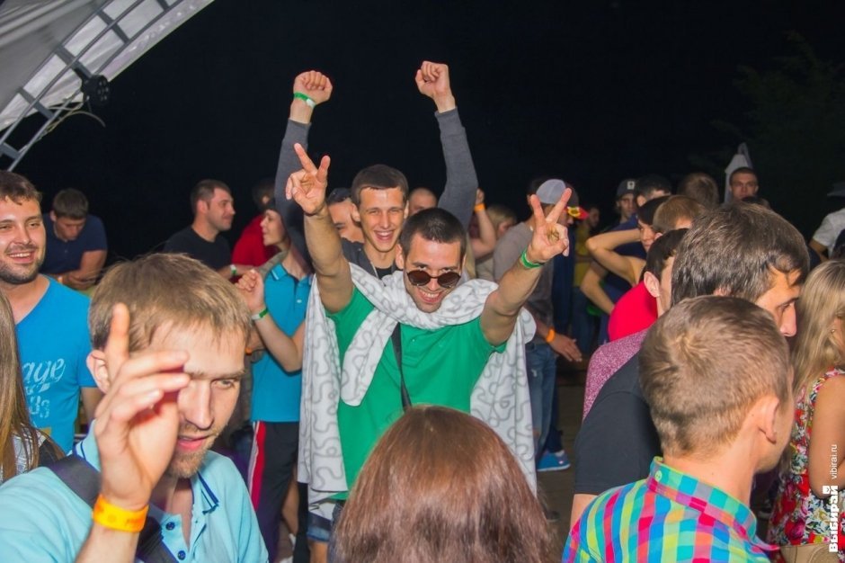 Grand Band в баре BQ