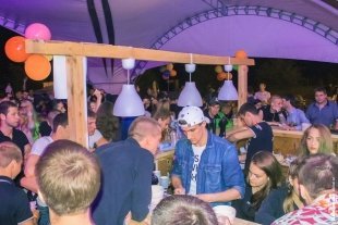 Grand Band в баре BQ
