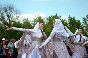 «Улыбка ребенка дороже любого сокровища»