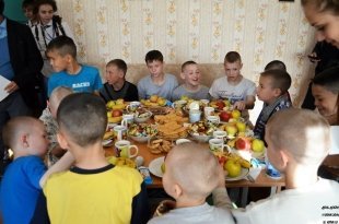 «Улыбка ребенка дороже любого сокровища»