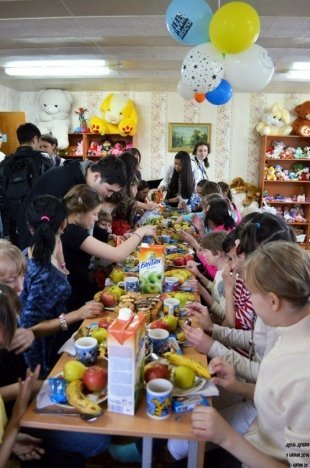 «Улыбка ребенка дороже любого сокровища»