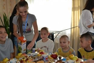 «Улыбка ребенка дороже любого сокровища»